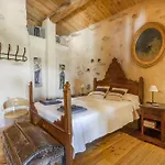 Les Orenetes Ferienhaus Artesa de Segre