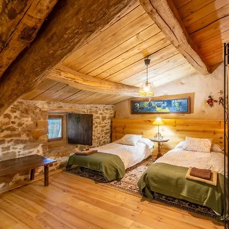 Holiday home Les Orenetes *